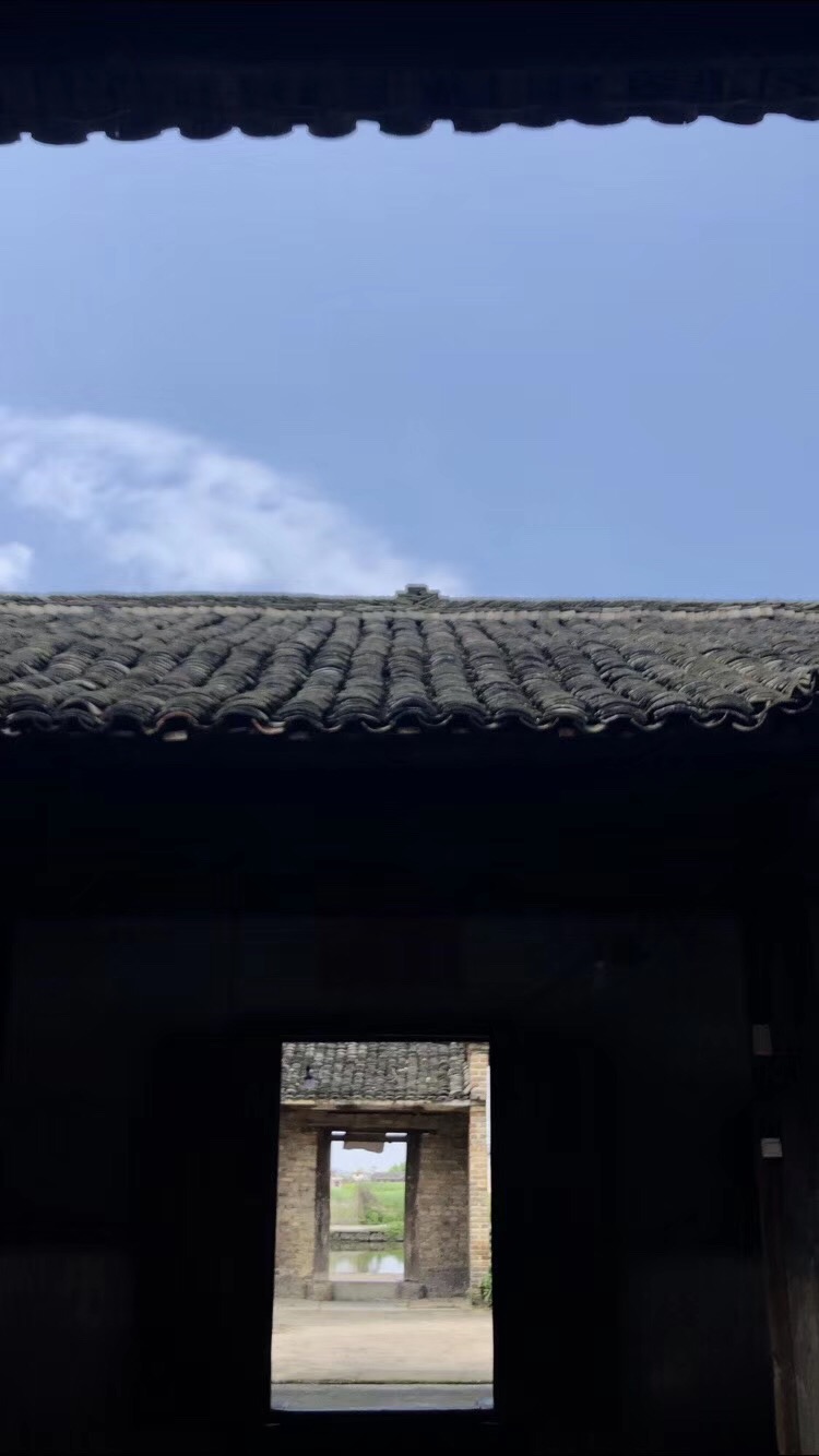做品牌什么最重要？这个摄影师可能最懂